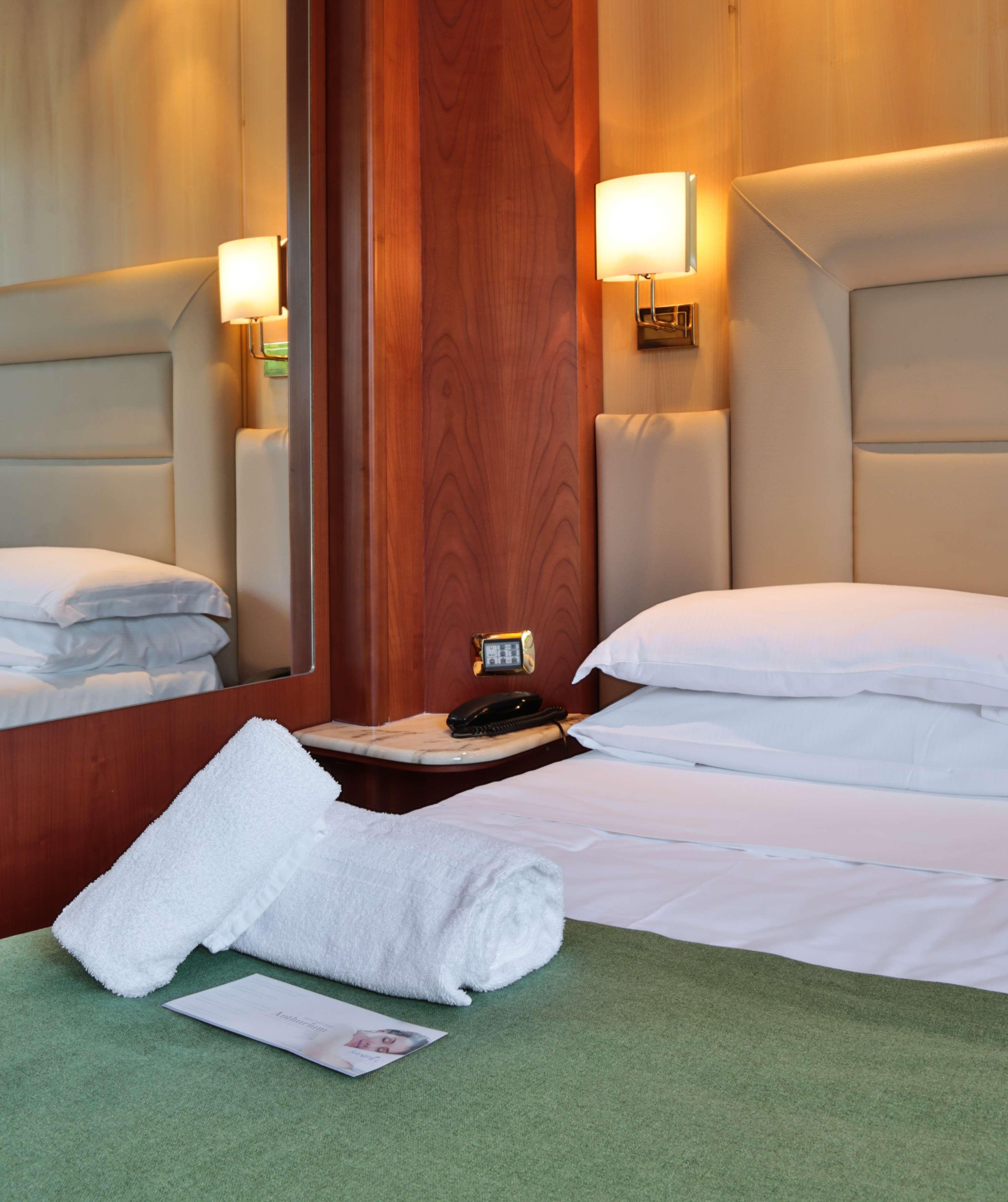Best Western Hotel Anthurium Santo Stefano al Mare Ngoại thất bức ảnh