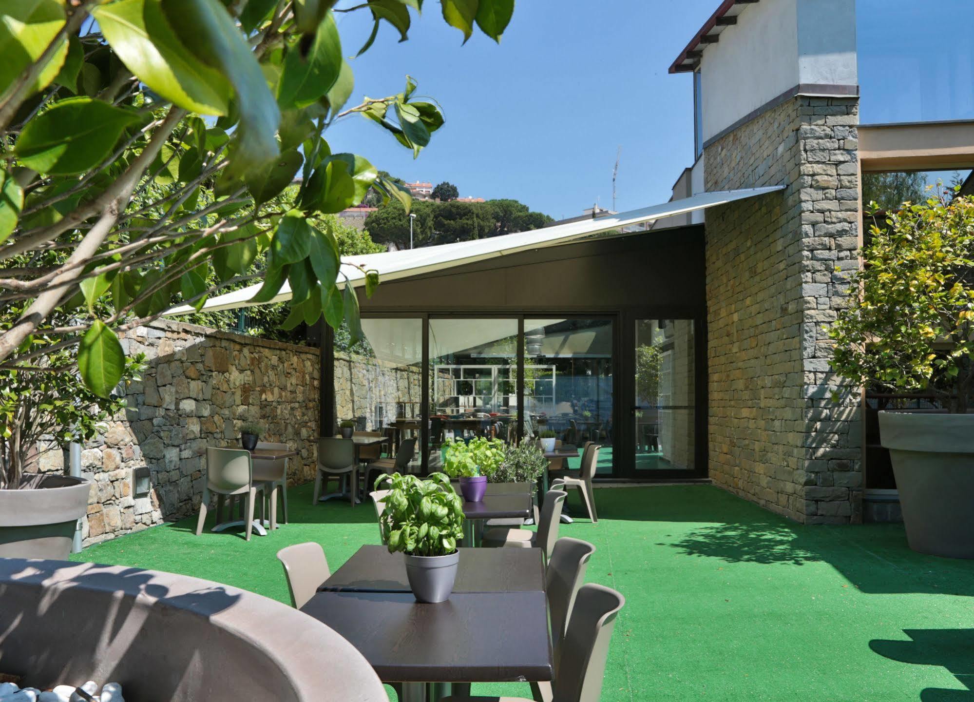 Best Western Hotel Anthurium Santo Stefano al Mare Ngoại thất bức ảnh